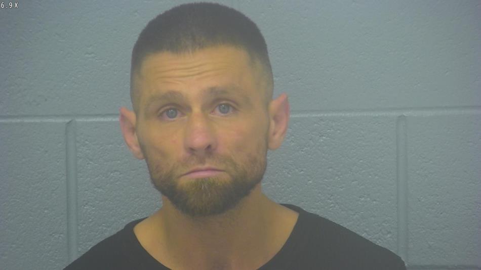 Arrest photo of AARON SPRADLING