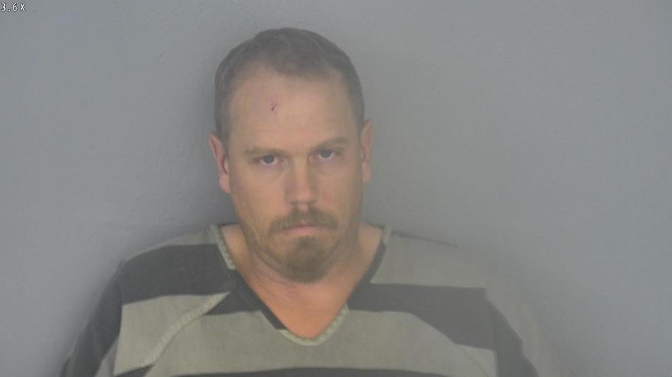 Arrest photo of ALBERT ROBERTSON
