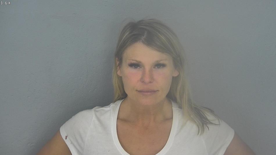 Arrest photo of AMANDA BROWN