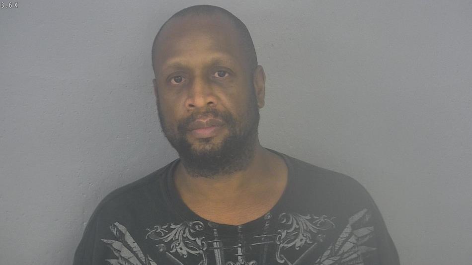 Arrest photo of ANTONE REYNOLDS
