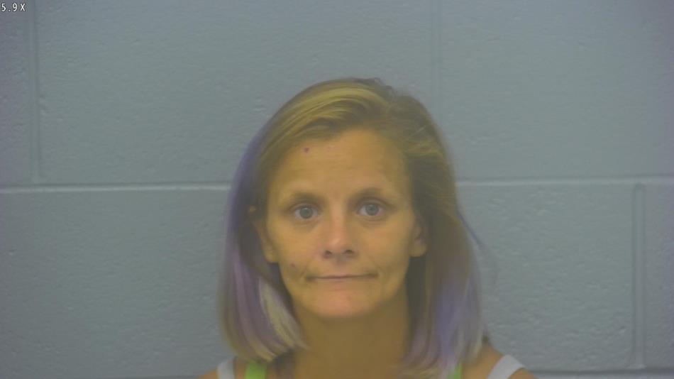 Arrest photo of ASHLEIGH HENDERSON