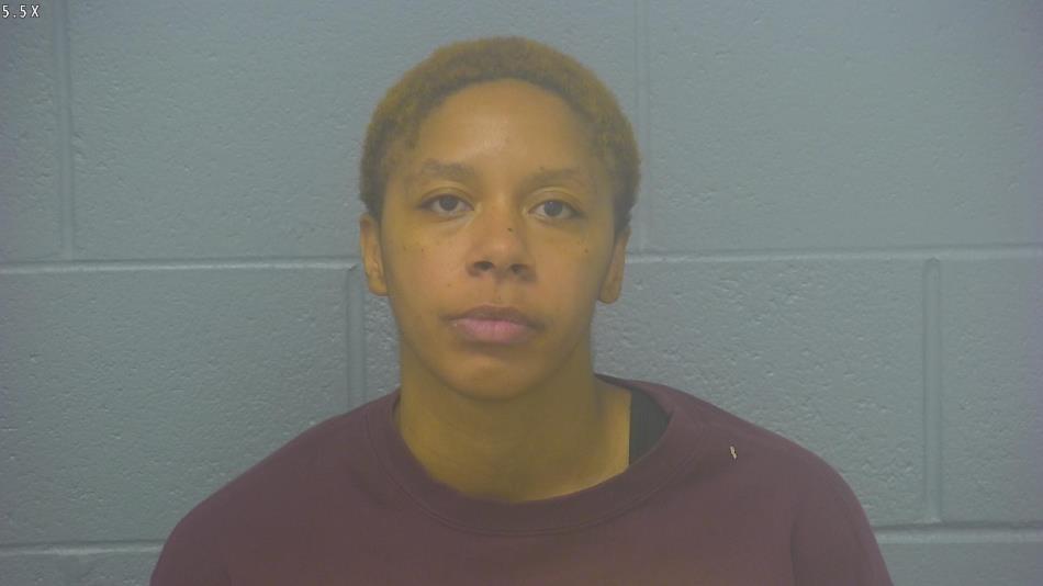 Arrest photo of AUJANAE GOODINE-BROWN