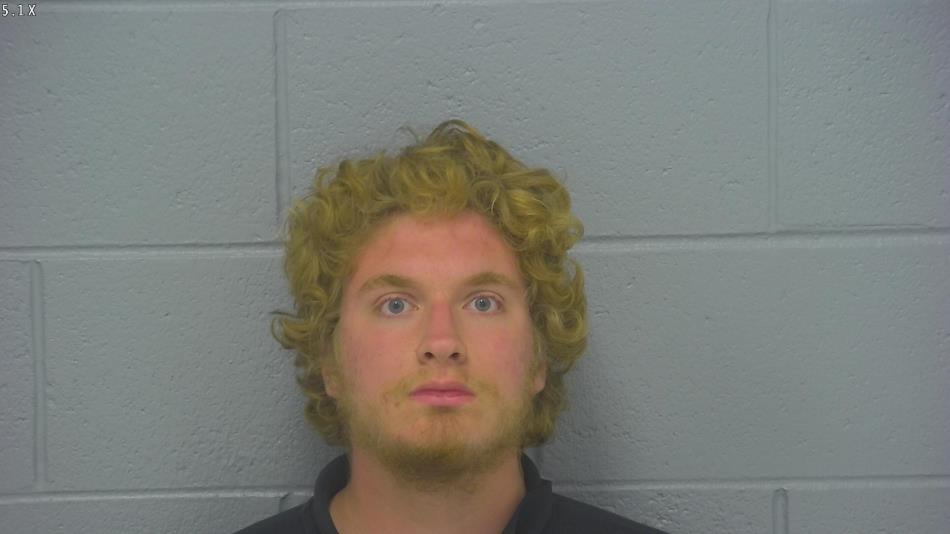 Arrest photo of AUSTIN SUTTON