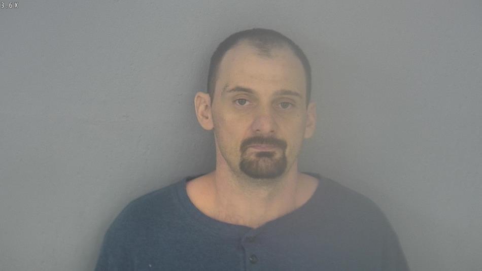 Arrest photo of BRANDON MAGGARD