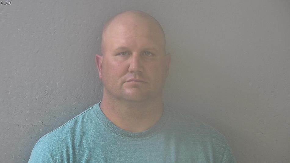 Arrest photo of BRETT YOUNG