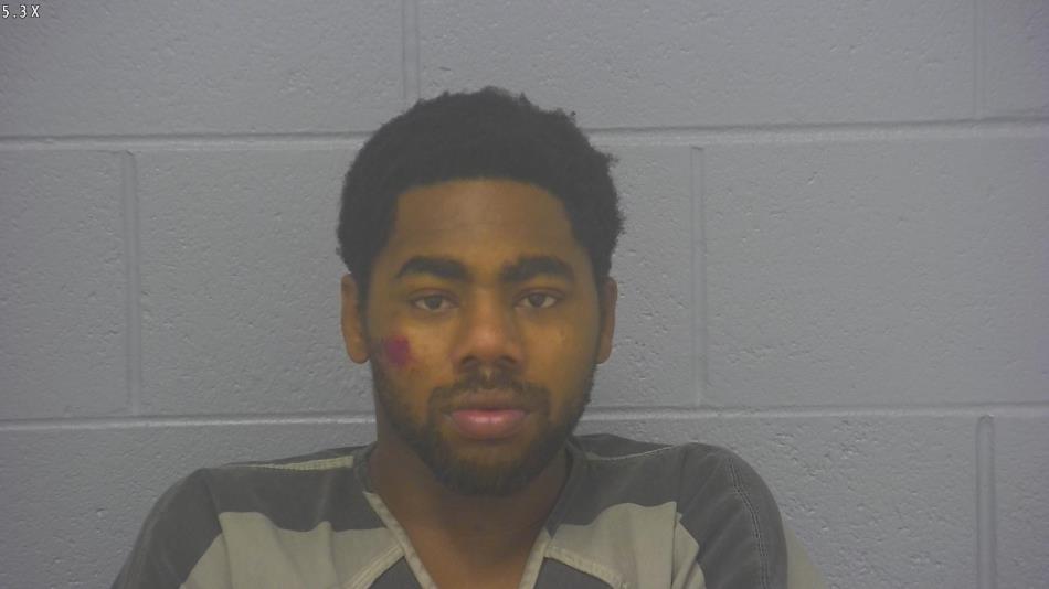 Arrest photo of CAMRON HENRY