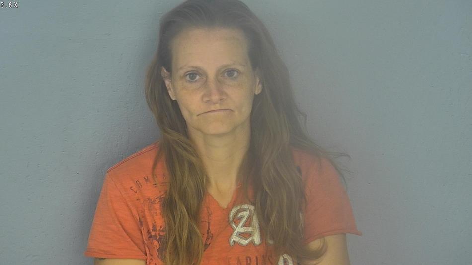 Arrest photo of CHRYSTAL BENNETT