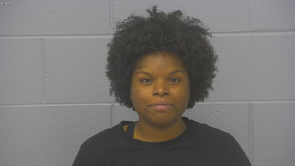 Arrest photo of DAISHA DURDEN