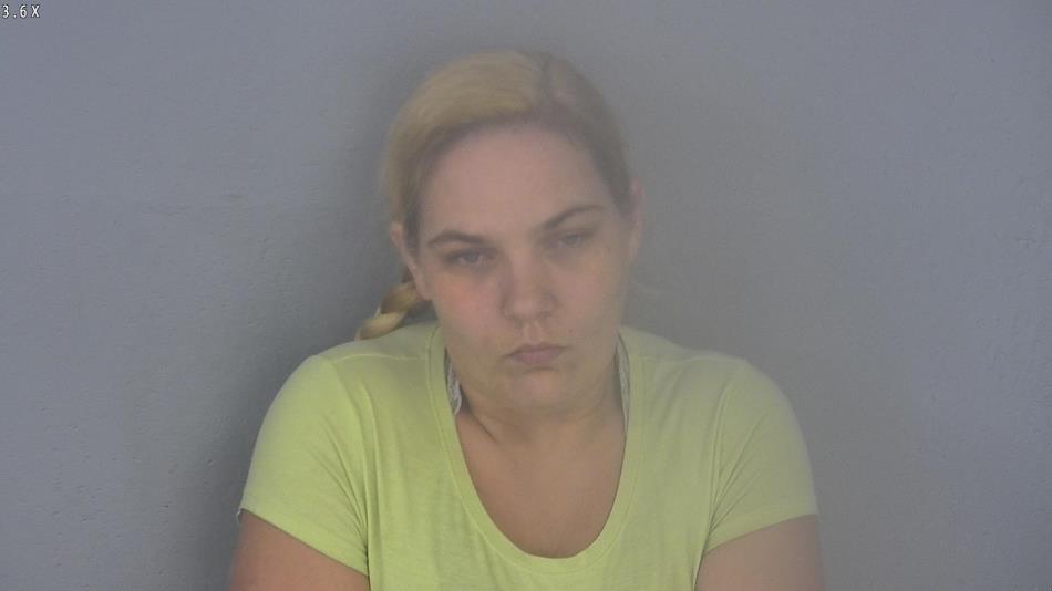 Arrest photo of DANI MCRAE