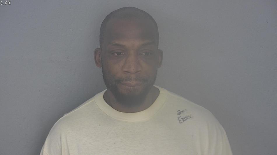 Arrest photo of DARIUS THOMAS