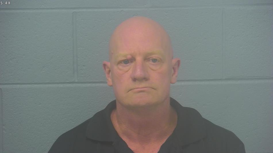 Arrest photo of DARREN AVERY