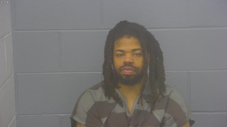 Arrest photo of DARRIUS REED