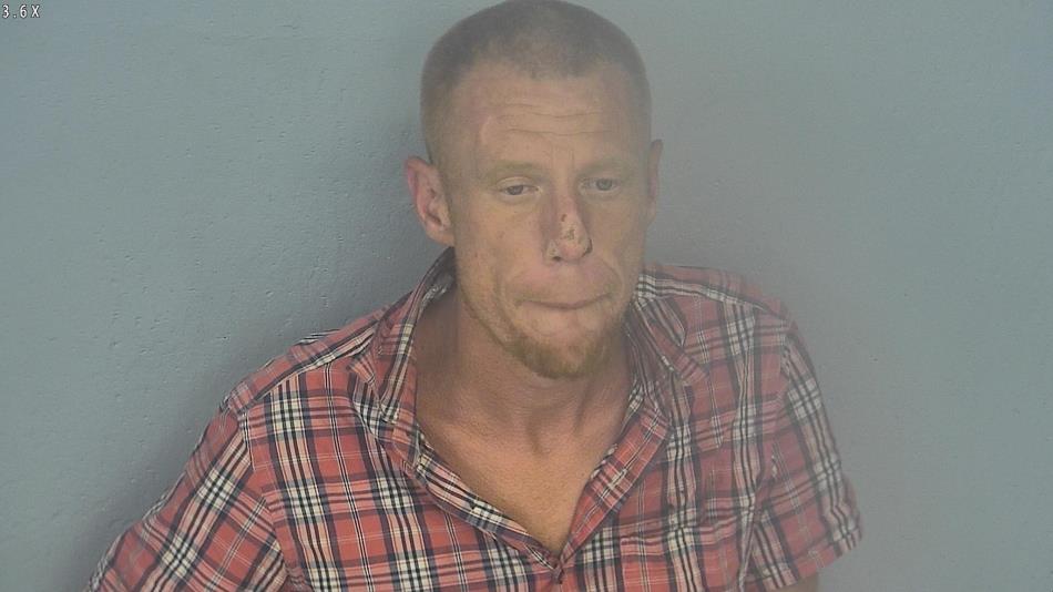Arrest photo of DAVID HUFF
