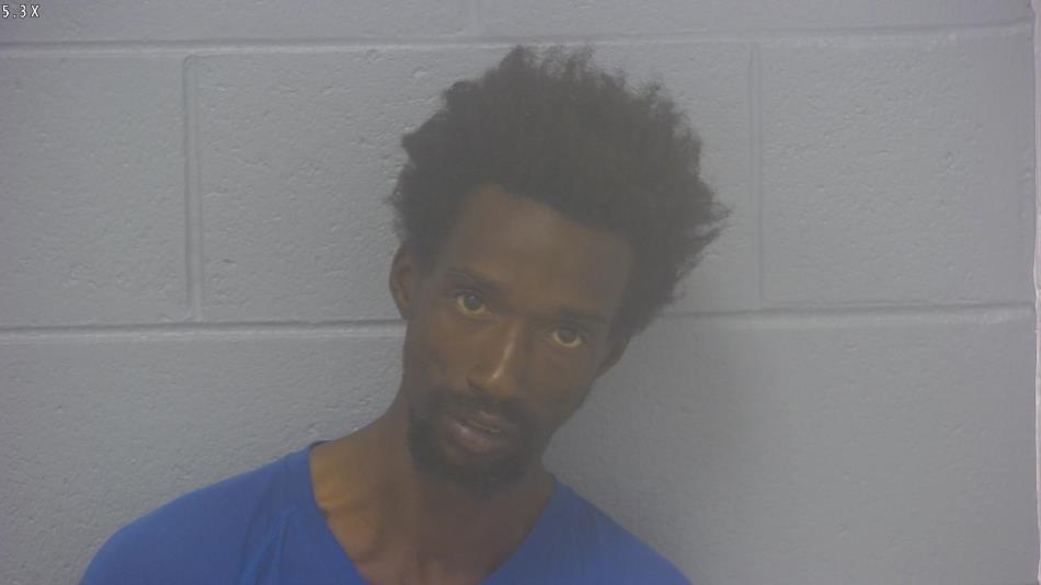 Arrest photo of DEANDRE BECKLESS