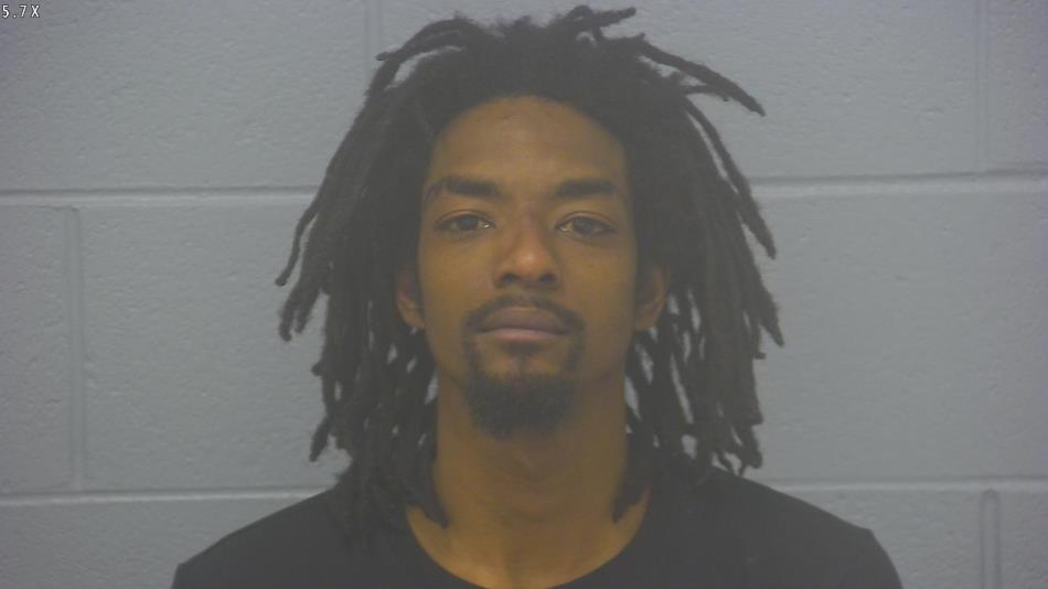 Arrest photo of DEONTRAY JOHNSON