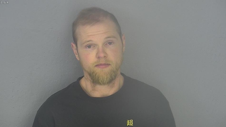 Arrest photo of DEREK PRATT