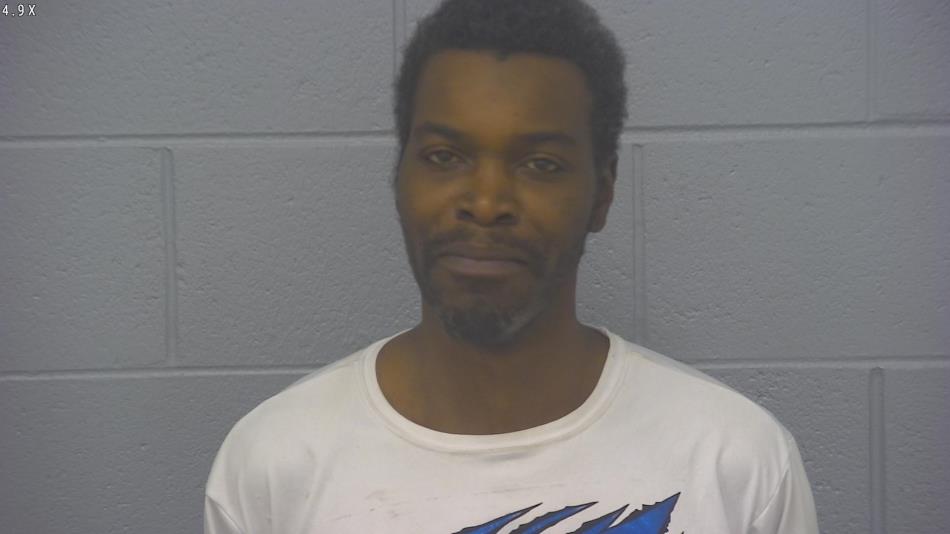 Arrest photo of DESMOND WILLIAMS