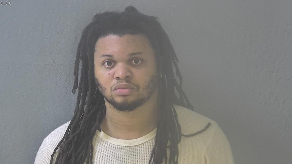 Arrest photo of DOMINIQUE HELTON