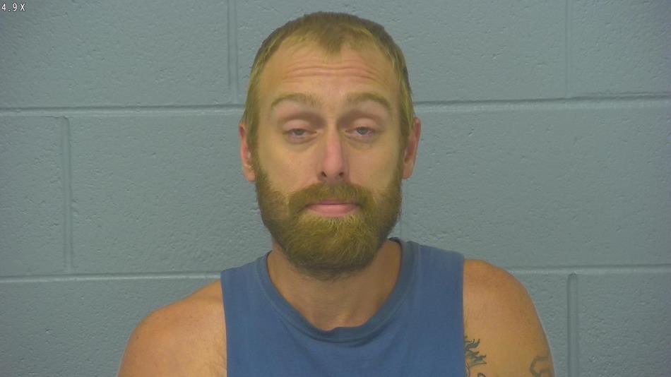 Arrest photo of DUSTIN BEACH