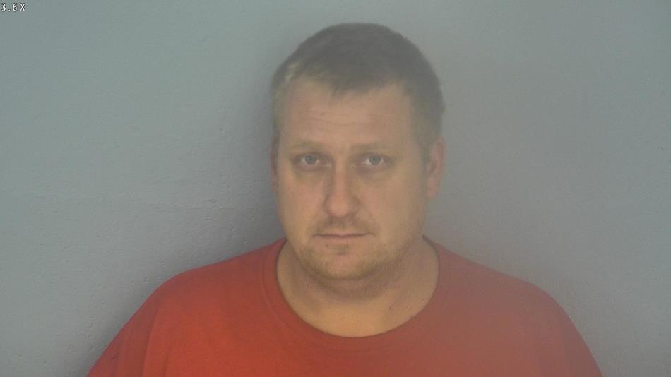 Arrest photo of ERIC WHITTEN