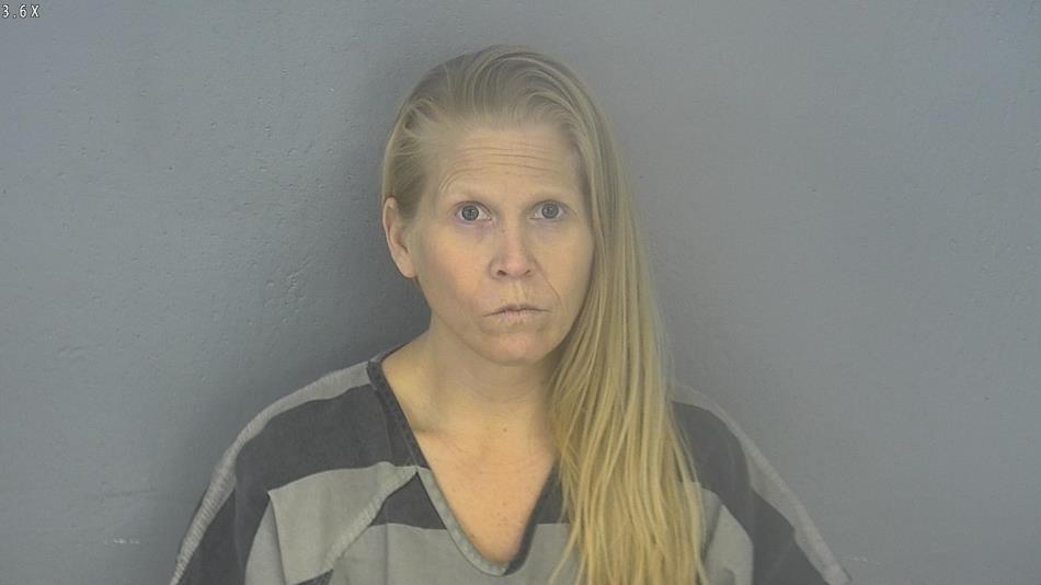 Arrest photo of HEATHER FLORES