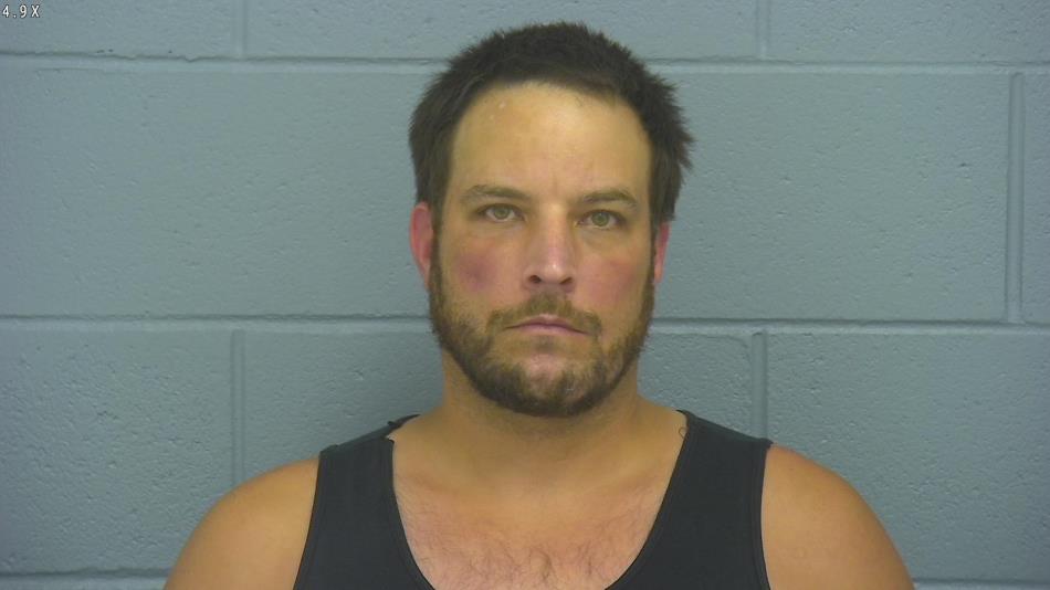 Arrest photo of ISAAC DESALVO