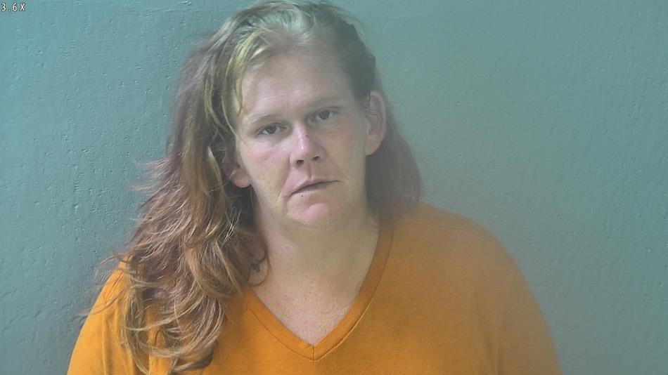 Arrest photo of JACQUALYN BENJAMIN