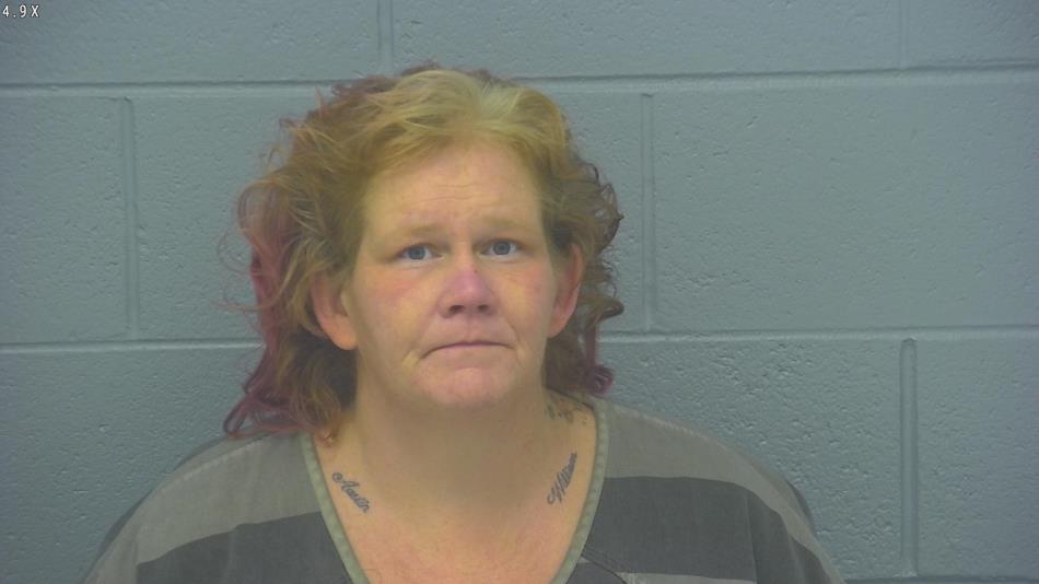 Arrest photo of JACQUALYN BENJAMIN