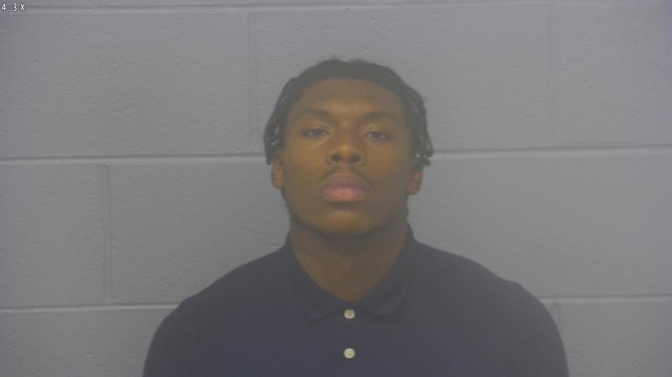Arrest photo of JACQUEZ HOLLAND
