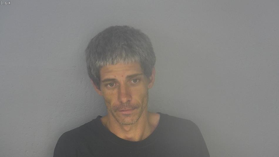 Arrest photo of JAMES KAHRS