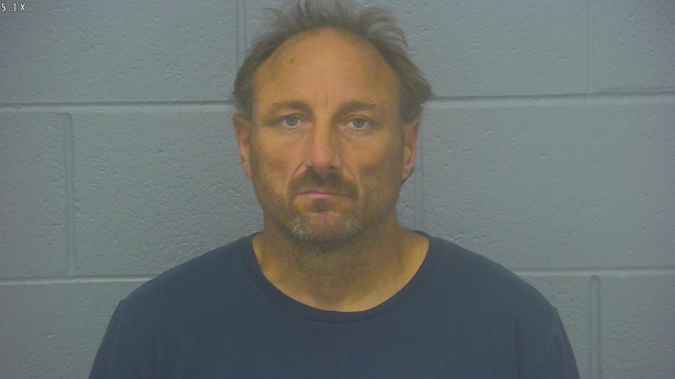 Arrest photo of JASON MOMAN