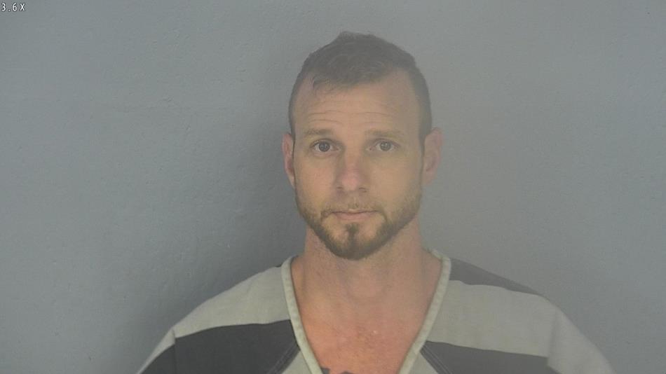 Arrest photo of JEREMY MOORE