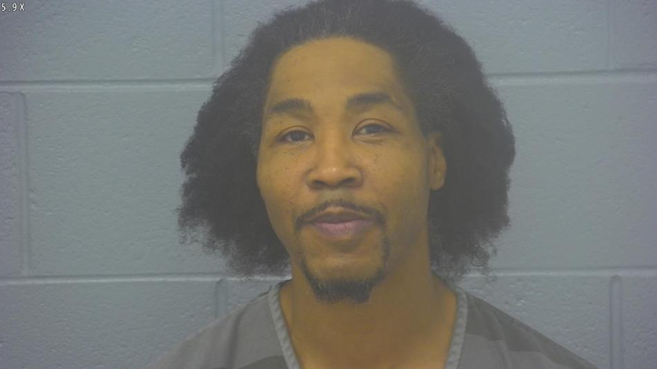 Arrest photo of JERMAINE ROBINSON