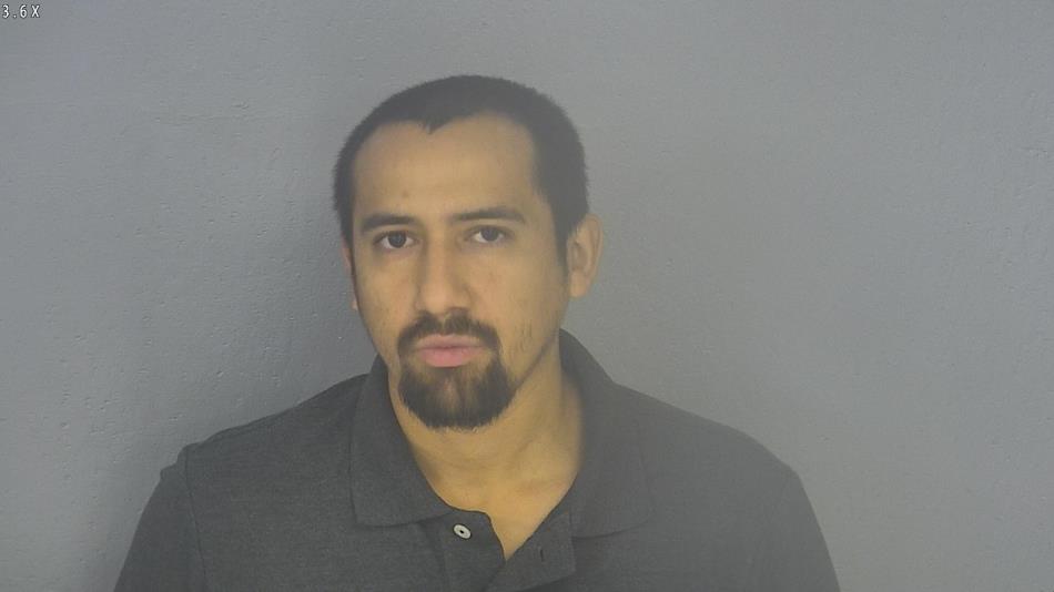 Arrest photo of JONATHAN GAONA