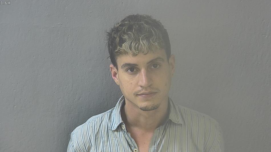 Arrest photo of JONATHAN CANUELAS-SOTO