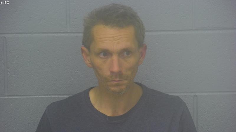 Arrest photo of JUSTIN GILYON