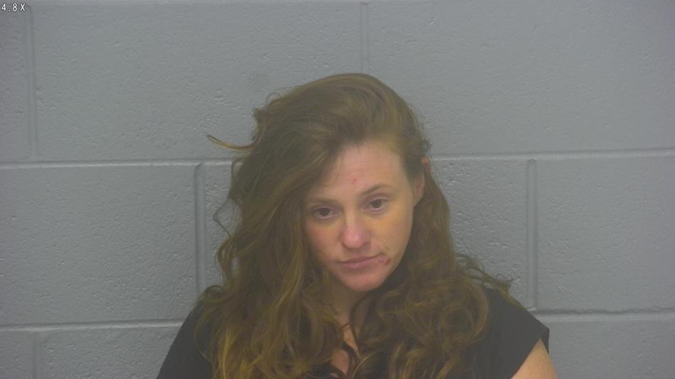 Arrest photo of KAITLYNN MOORE