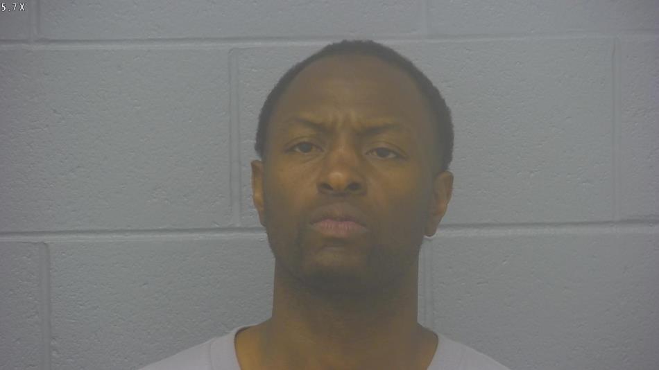 Arrest photo of KENNETH HENDERSON