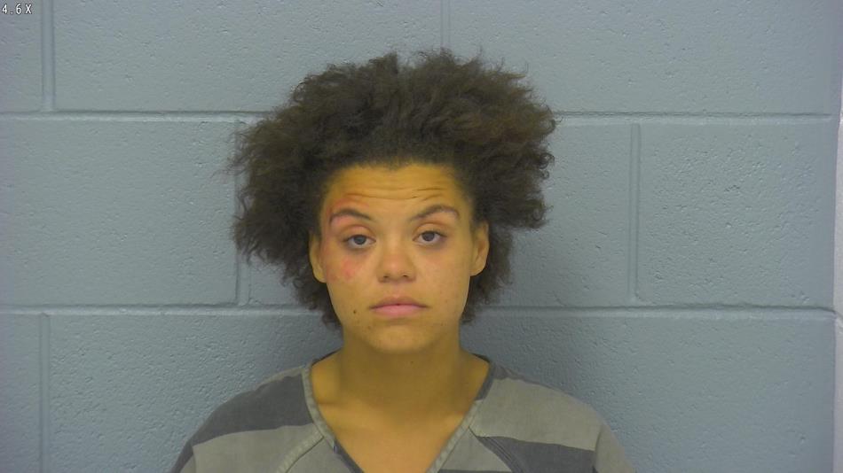 Arrest photo of KEYUANNA ESKRIDGE