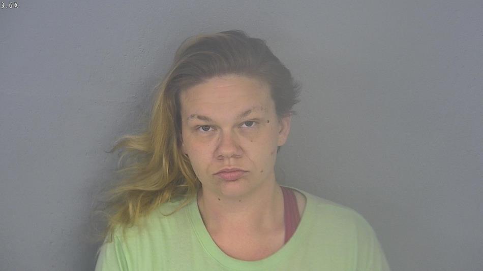 Arrest photo of KIMBER RICHARDSON
