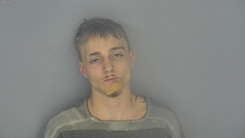 Arrest photo of KODY MOORE