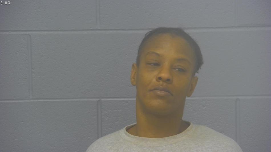 Arrest photo of LATOYA JONES