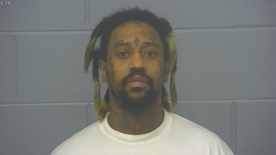 Arrest photo of LEMONT WINN