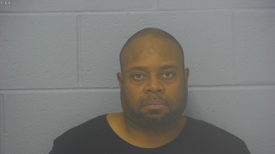 Arrest photo of LONNIE GRAY