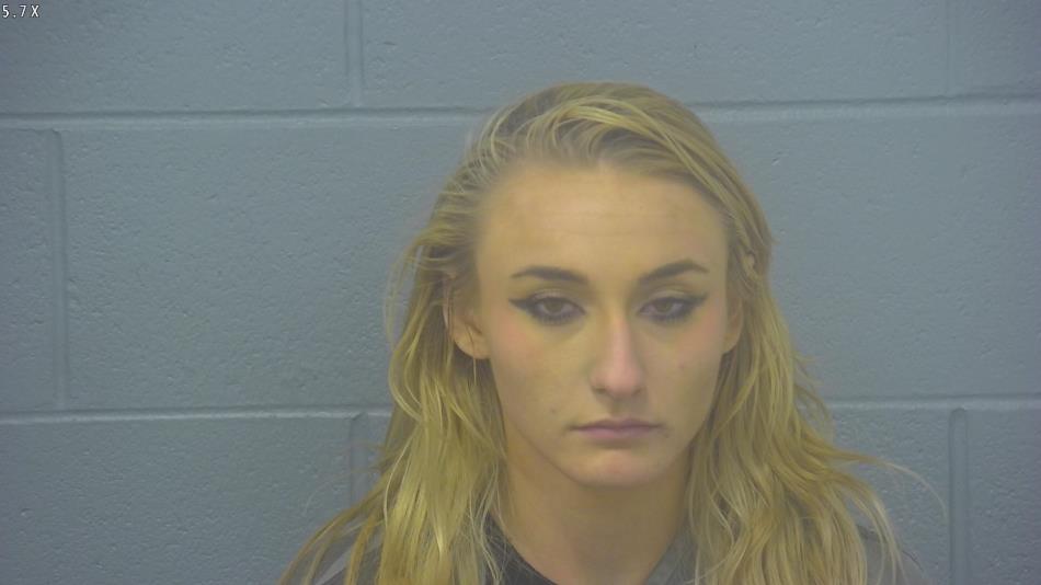 Arrest photo of MADISON KISKIS