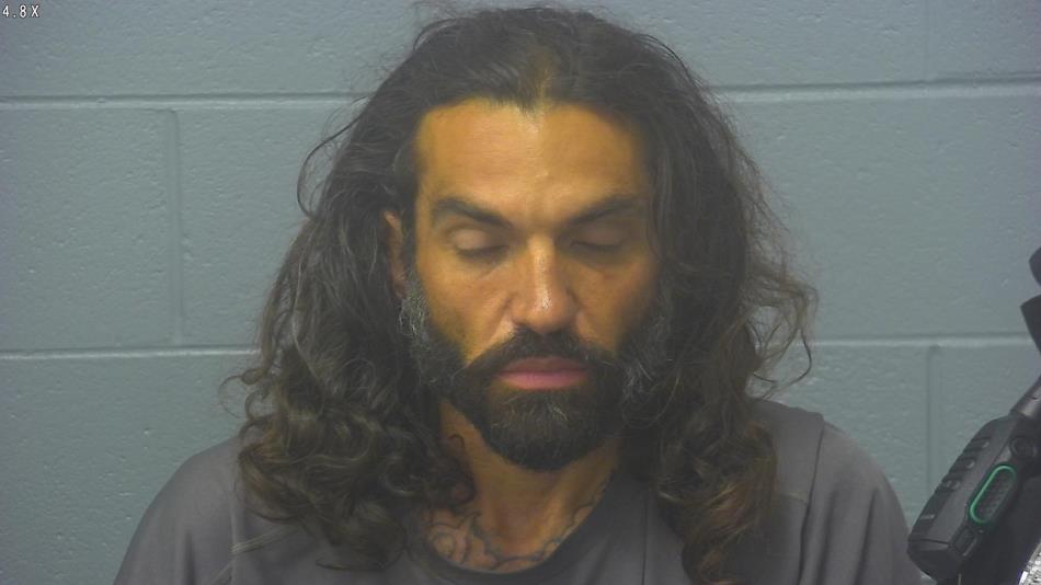 Arrest photo of MANNIE MATHEWS-HONARMAND