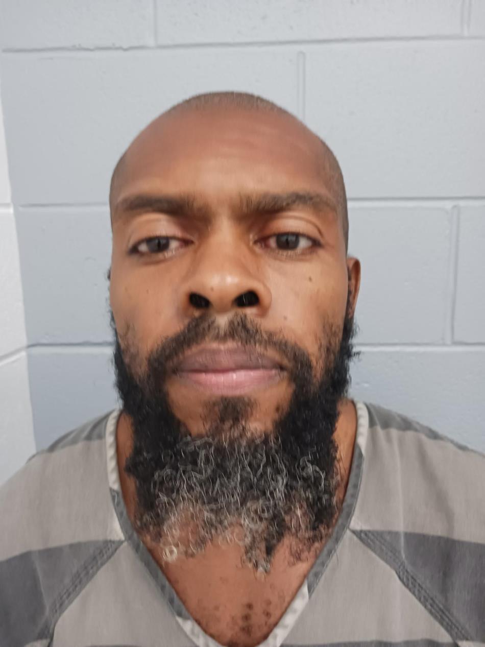 Arrest photo of MARCO RILEY