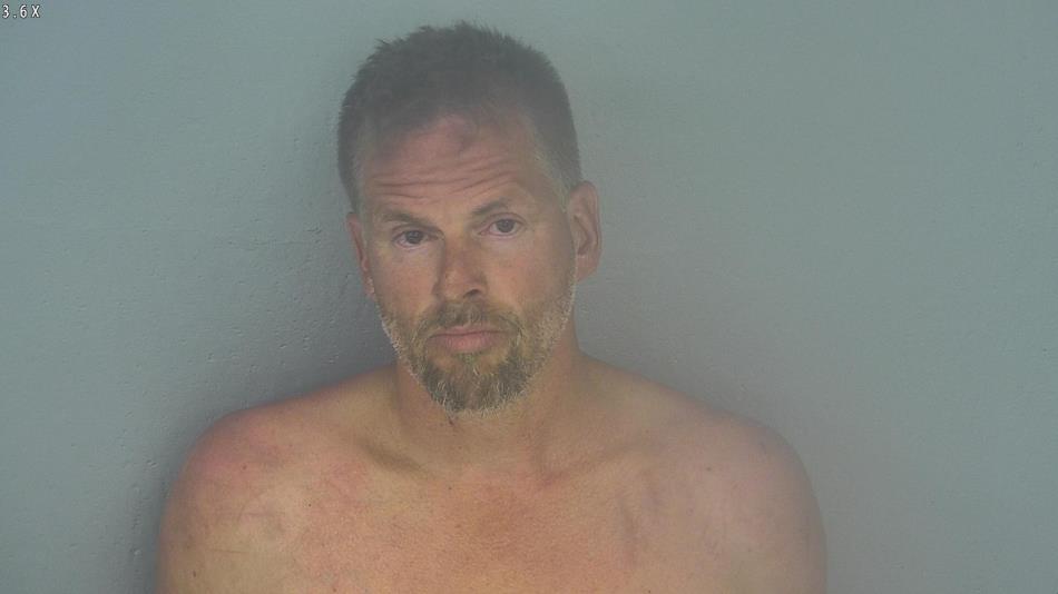 Arrest photo of MARCUS WHALEN