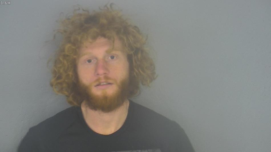 Arrest photo of MATTHEW MOORE