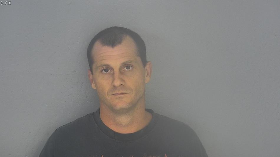 Arrest photo of MATTHEW MCCORD